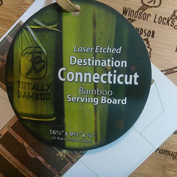 Bamboo cutting servin board. - Picture 3 of 7